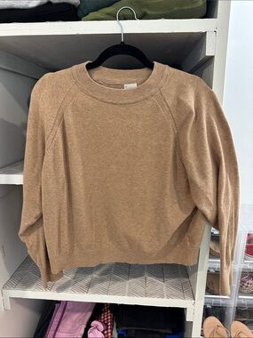 A New Day Women’s Crewneck Sweater - Camel size Large